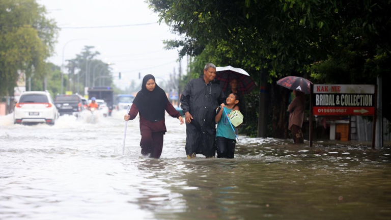 Rising Rivers Signal Escalating Flood Risks